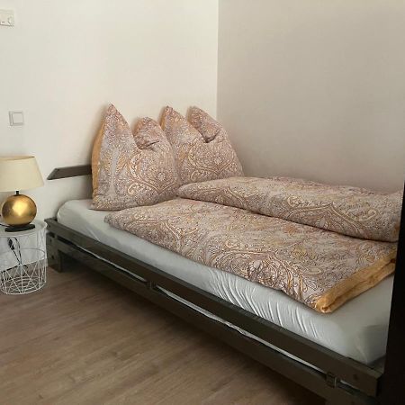 Helle & Ruhige Wohnung In Neu-Ulm Ngoại thất bức ảnh